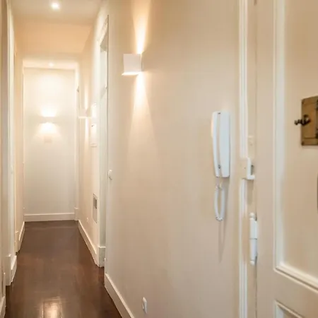 דירה Akicity Saldanha White *