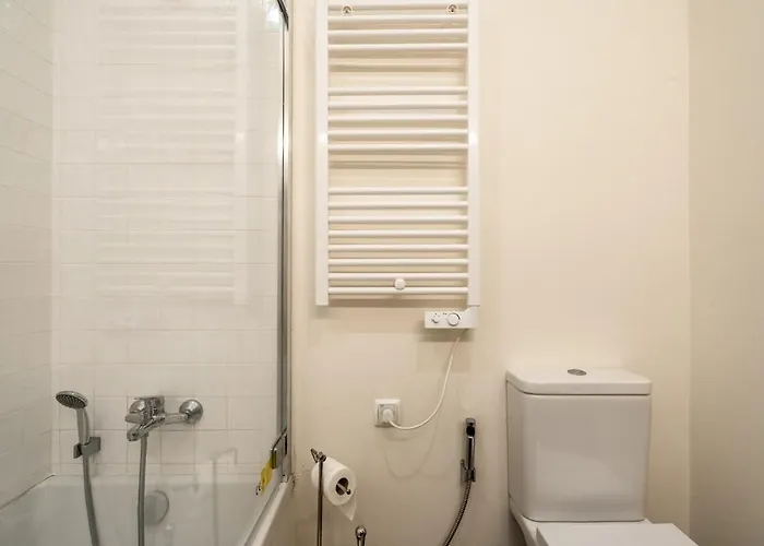 Akicity Saldanha White Lisboa